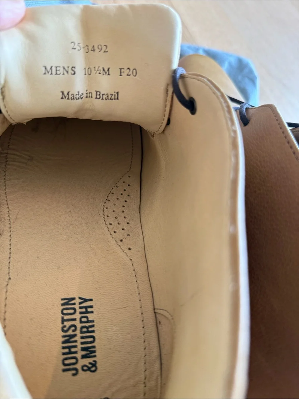 Johnston & Murphy Tan Leather Chukka Boots with Dark Laces